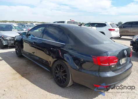 2013 Volkswagen Jetta Gli Autobahn W/Nav z USA, uszkodzony, nr VIN 3VW4S7AJ2DM286526